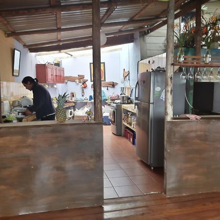 Bed and Breakfast Iyok Ami  Cartago Exterior foto
